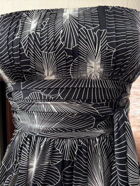 BCBGMAXAZRIA Silk Fireworks Dress – Late 2000s Statement Print